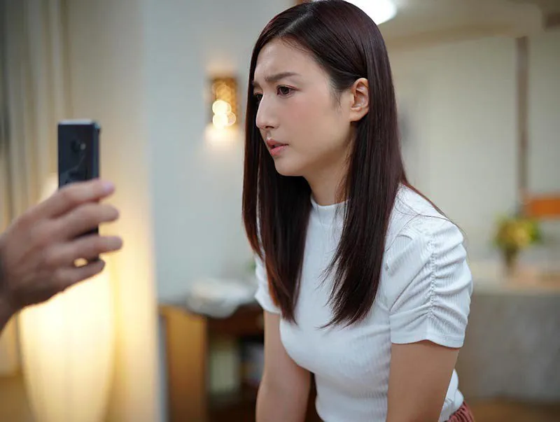 Cô vợ "đi ngoài" bị Anh xã bắt quả tang và cái kết jav